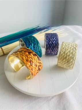 Handmade Woven Straw Cuff Bracelet - Multicolor